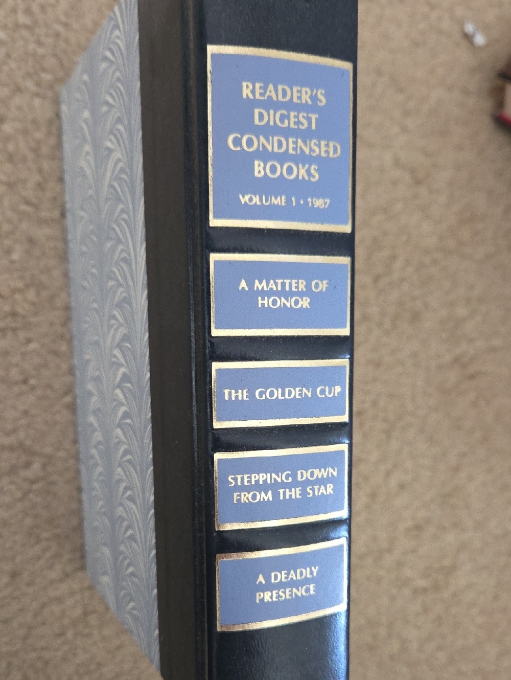 Reader's Digest Condensed Books Volume 1 1987 - Gray Cover